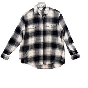 Old‎ Navy Womens The Boyfriend Flannel Shirt Size M Black Plaid Long Sleeve
